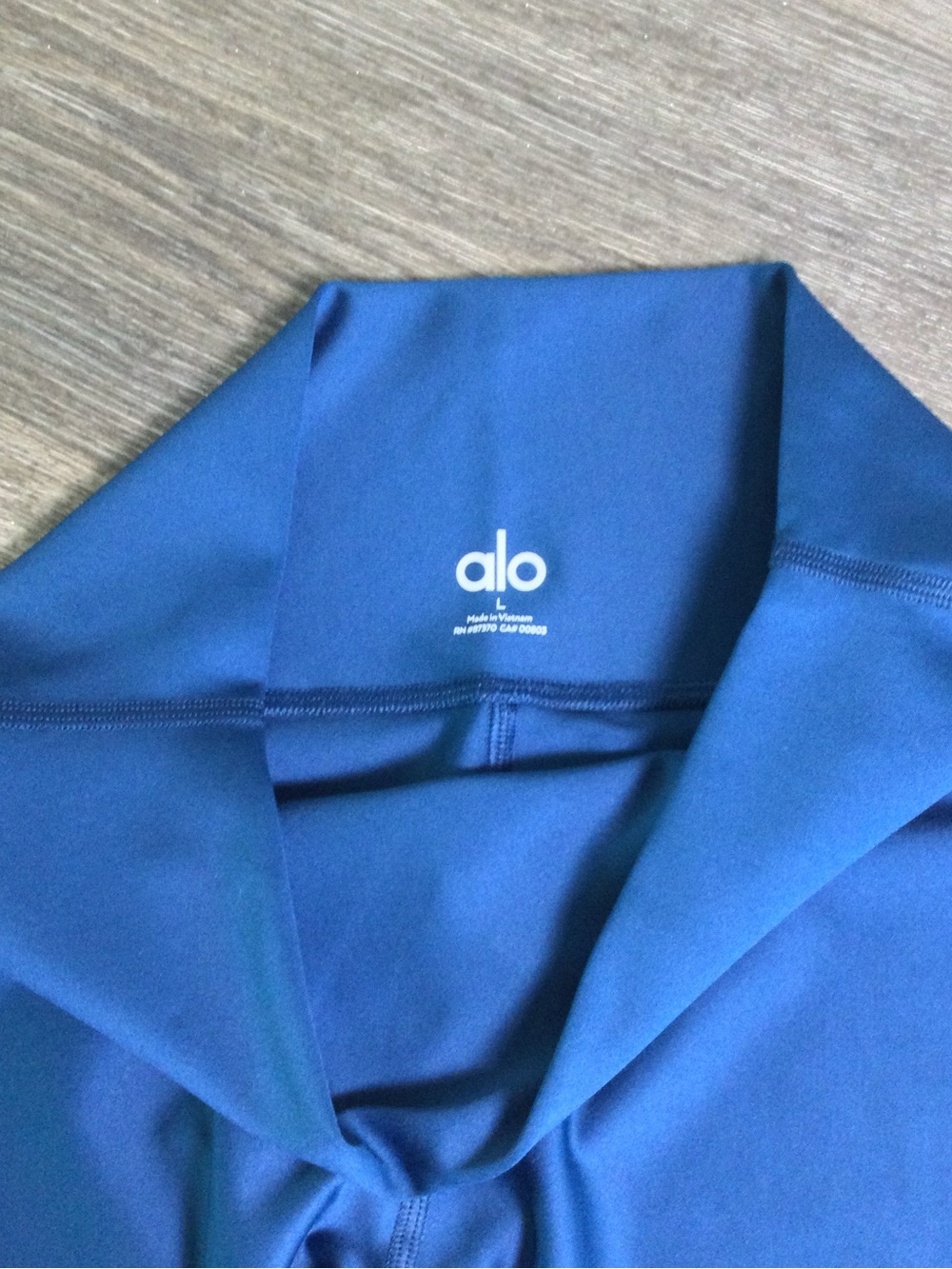 ALO Yoga Deep Blue High-Rise Leggings - Picture 1 of 5